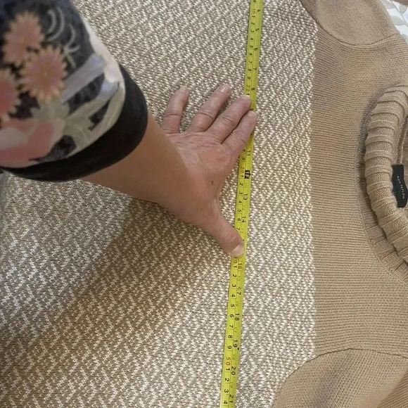 Ann Taylor Women's Size XLarge Wool Blend Knit Beige Sweater - Picture 4 of 6